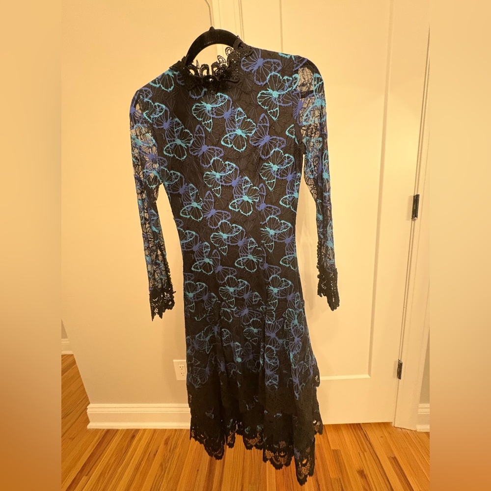 Women’s midi dress